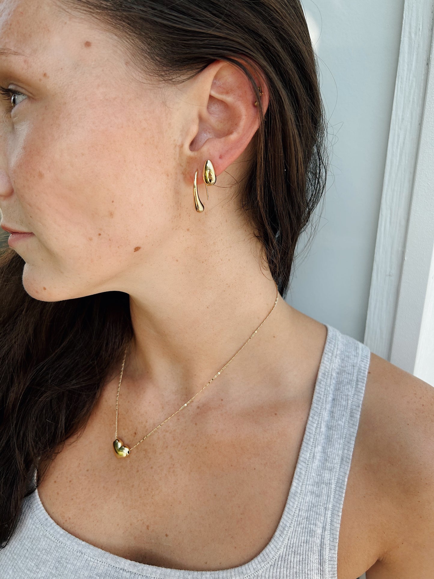elegant gold drips