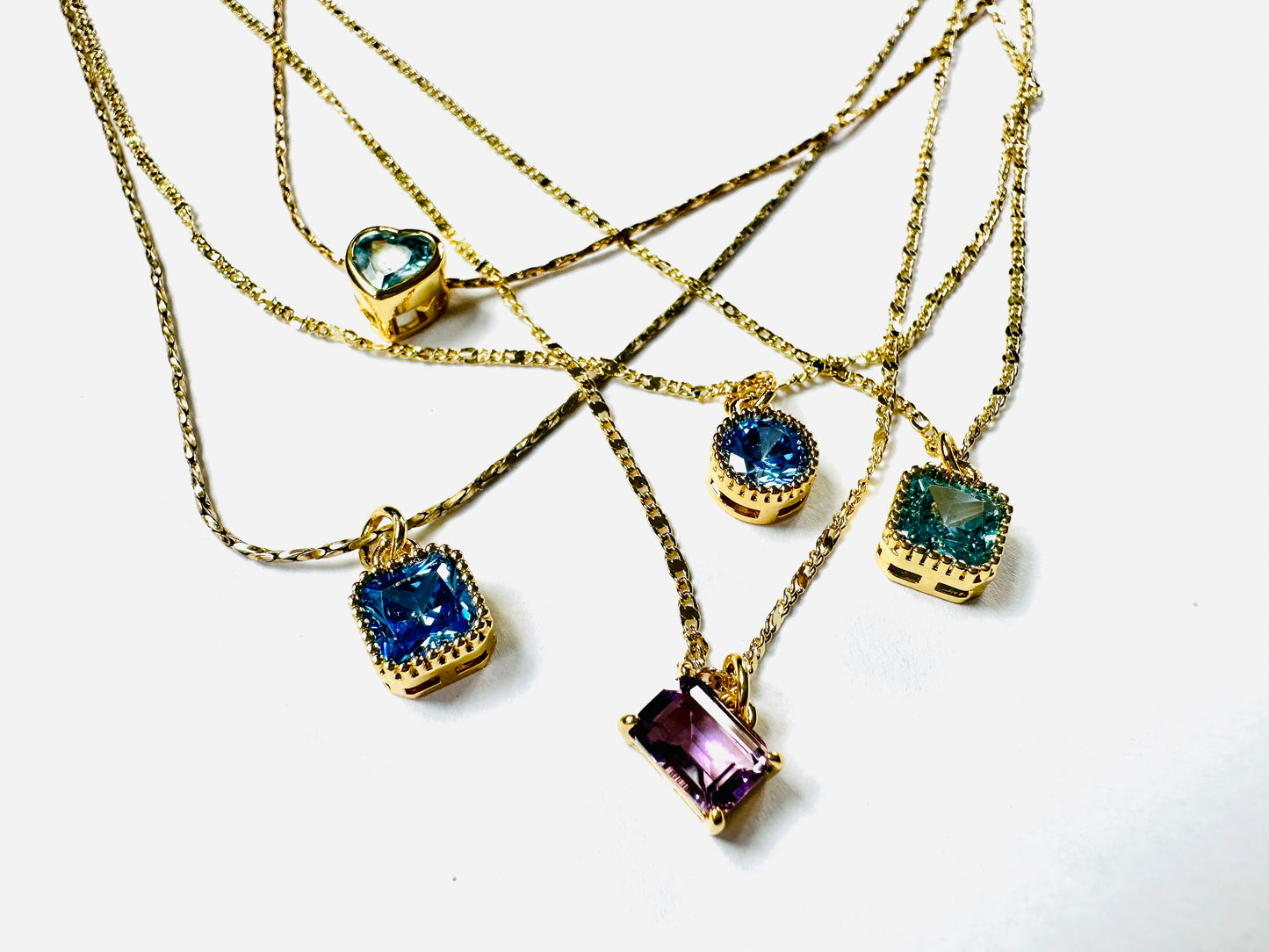 dainty gem