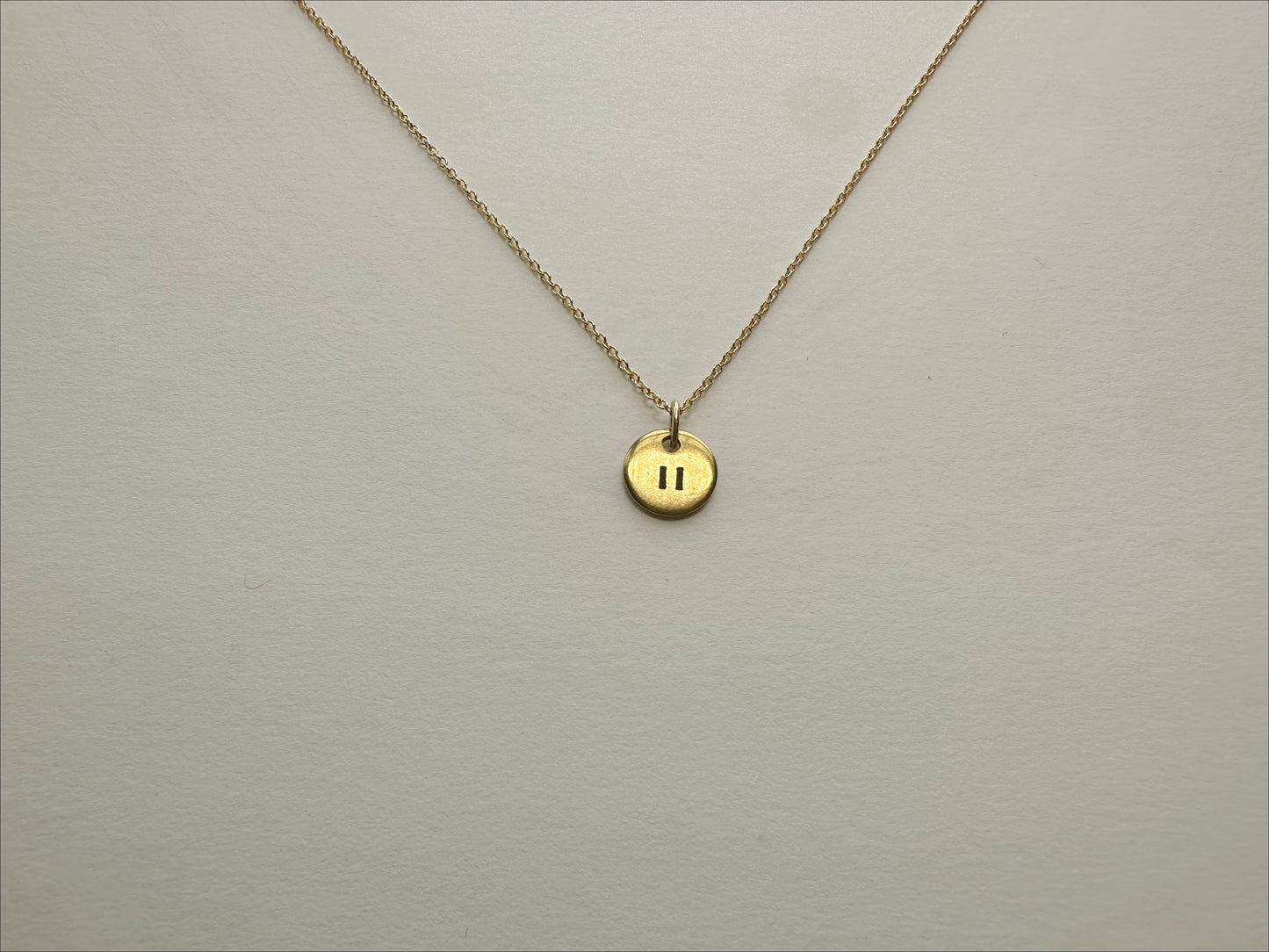 pause symbol