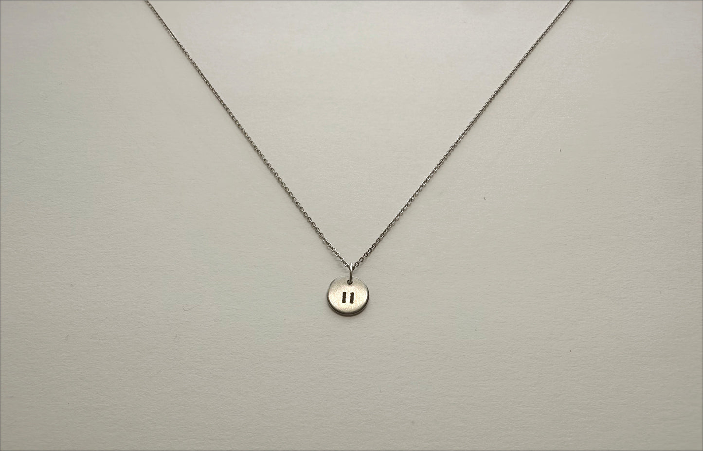 pause symbol