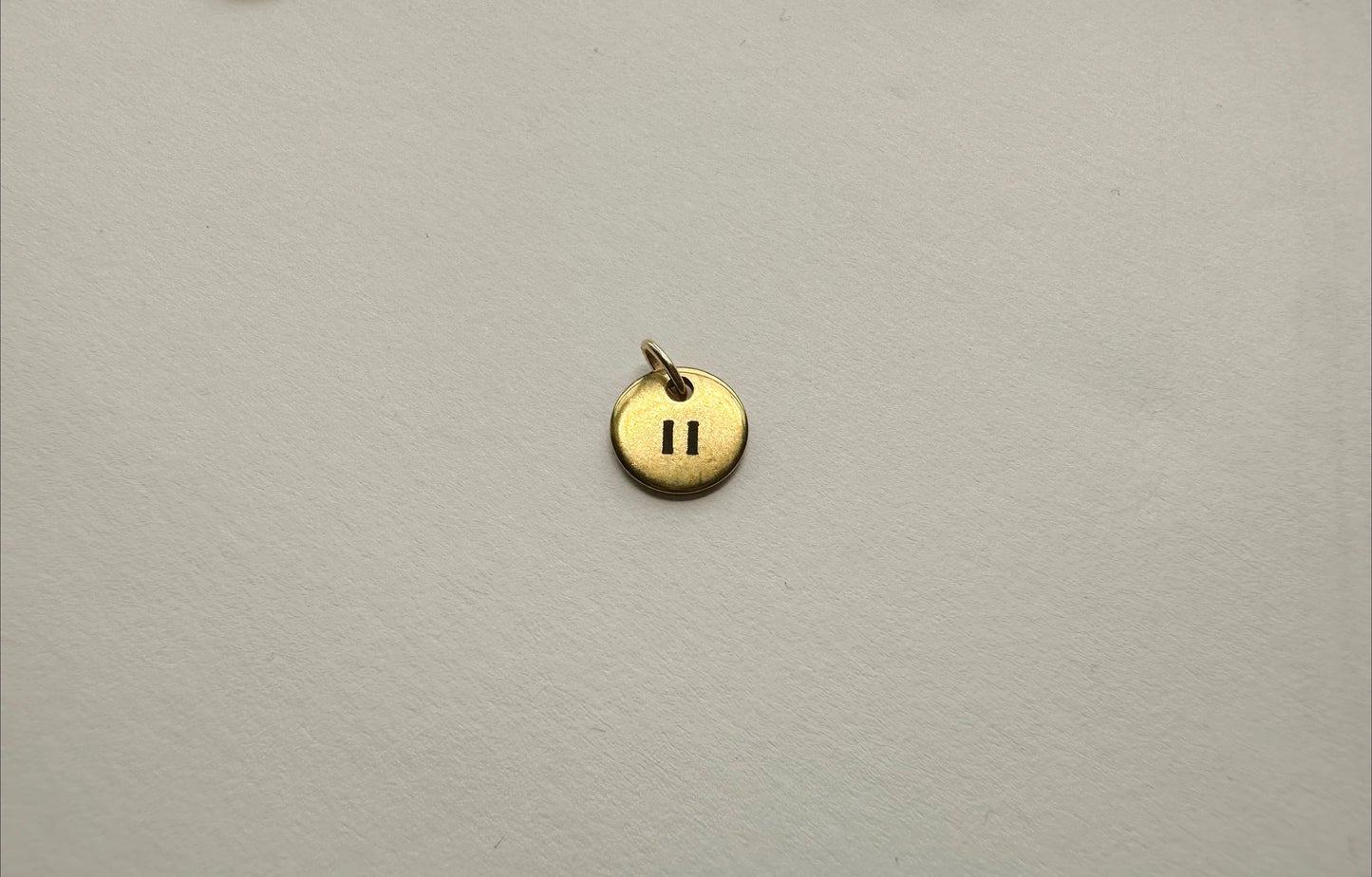 pause symbol